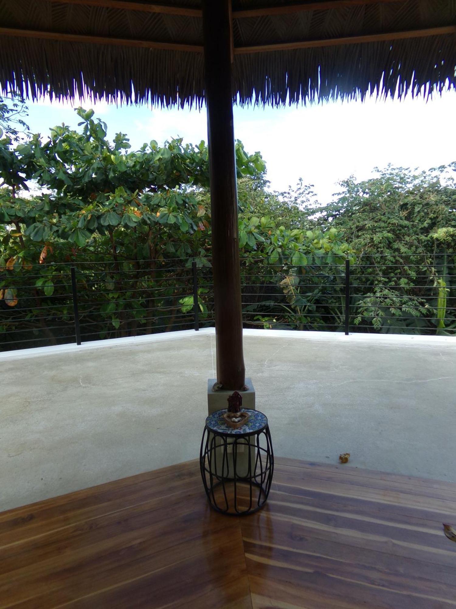 Iluminar Beachfront Suites Nosara Phòng bức ảnh
